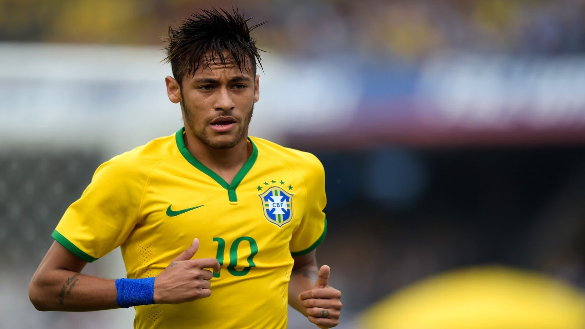 《热门赛事点评:冠军战的亮点一览》,冠军合集